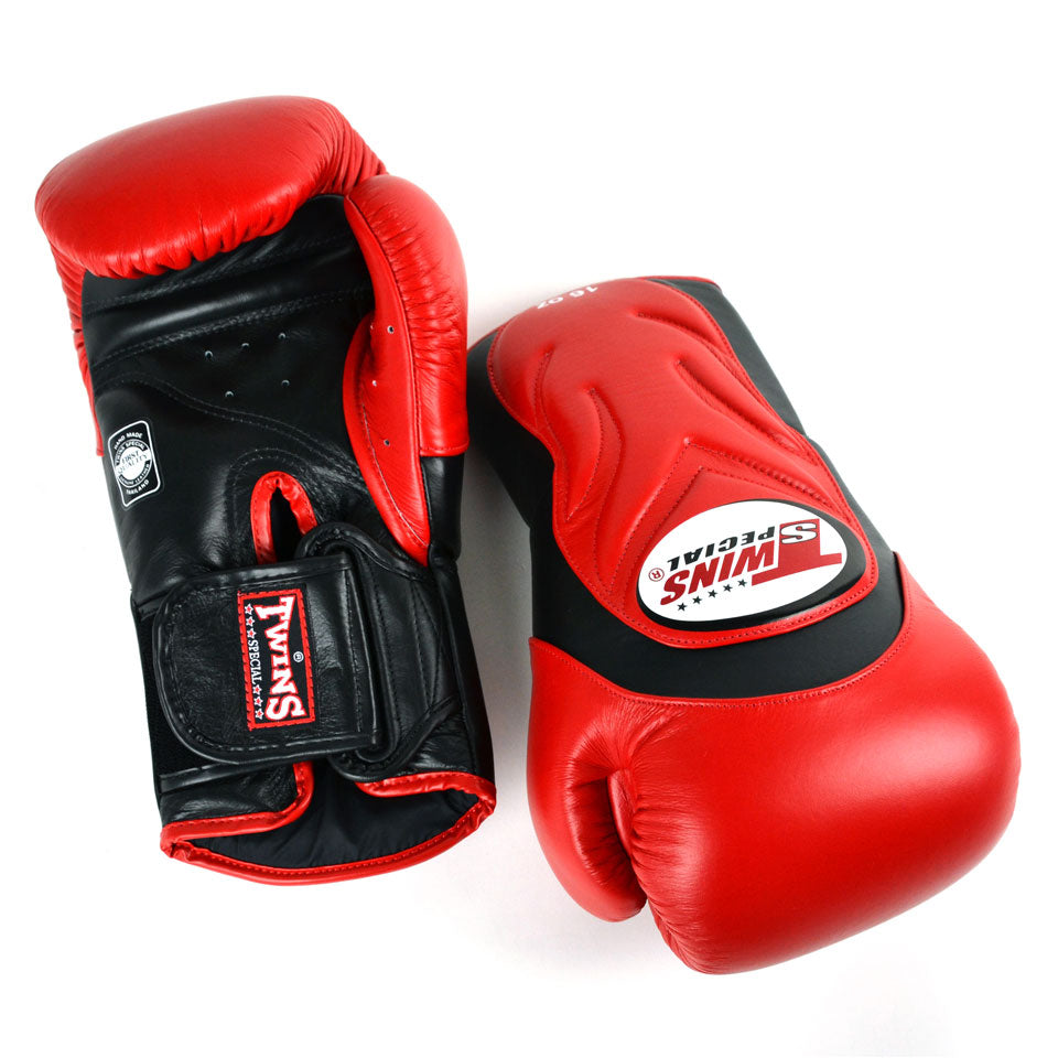 Twins BGVL6 Deluxe Sparring Gloves Red/Black - Gymzey.com