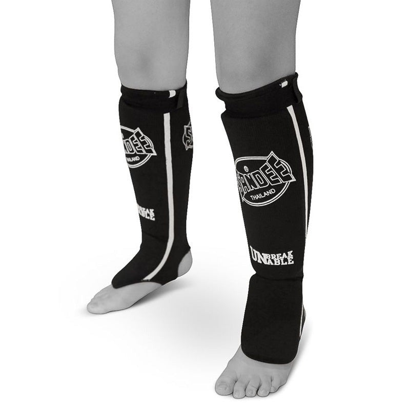 Sandee Slip-on Competition Shinguards Black-White