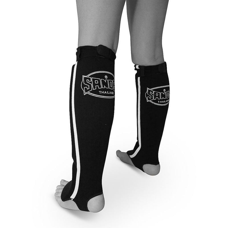 Sandee Slip-on Competition Shinguards Black-White