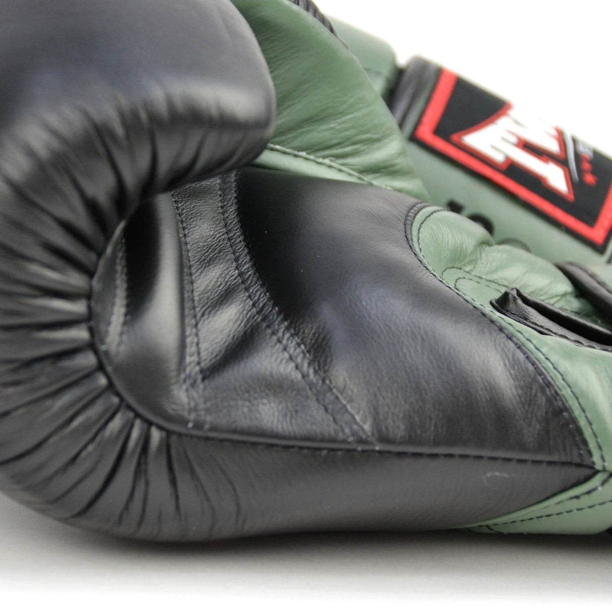 Twins BGVL11 Long-Cuff Boxing Gloves Black/Olive