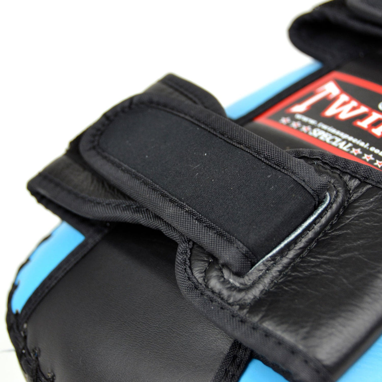 KPL10 Twins Curved Leather Thai Kick Pads Light Blue-Black