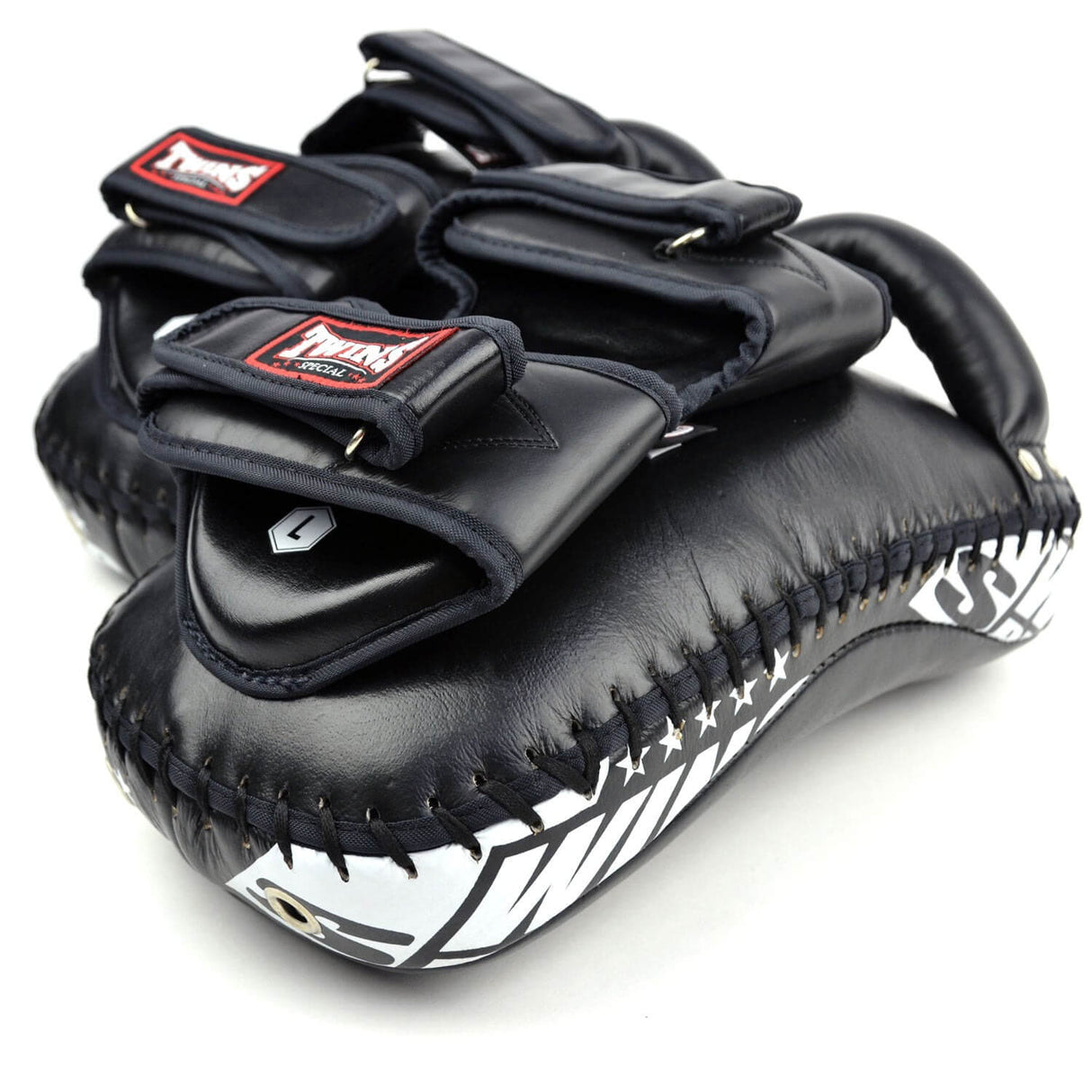 Twins KPL12 Deluxe Curved Leather Kick Pads Black