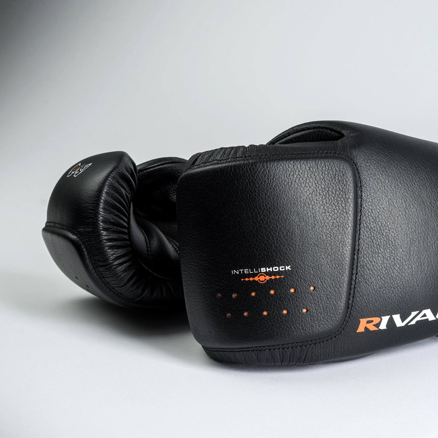 Rival RB50 Intelli-Shock Compact Bag Gloves Black