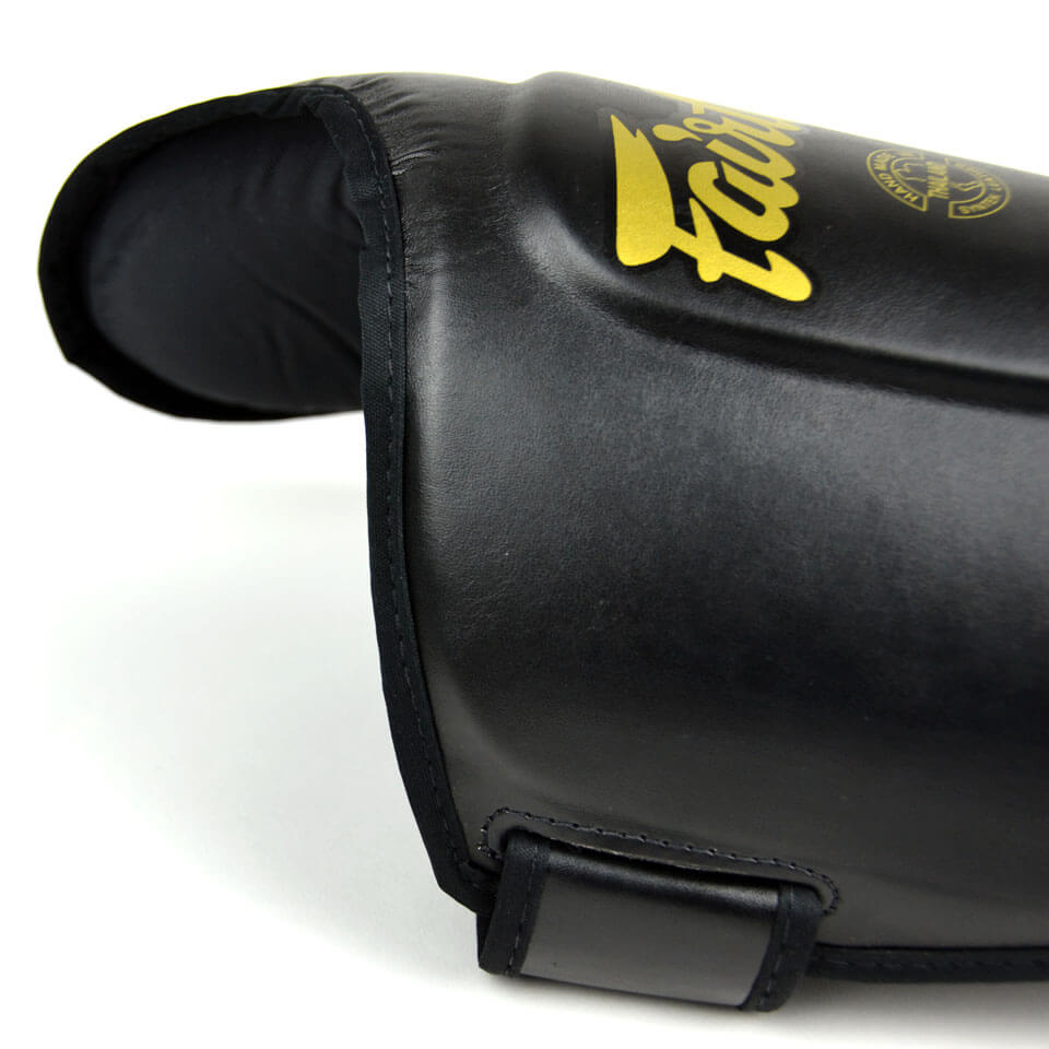 Fairtex SP8 Ultimate Shin Pads Black