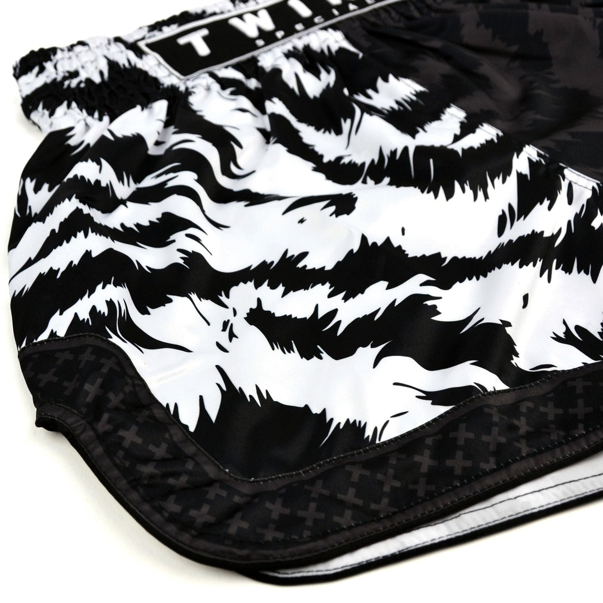 Twins Special Muaythai Shorts - JUNGLE Black-White