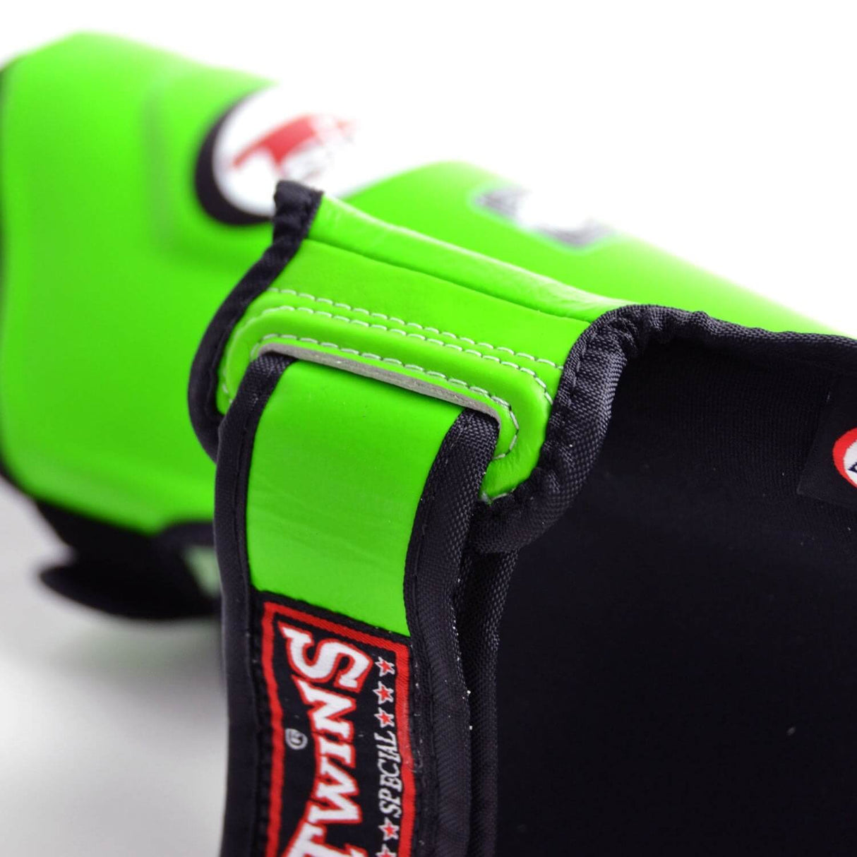 Twins SGL10 Leather Shin Guards Green