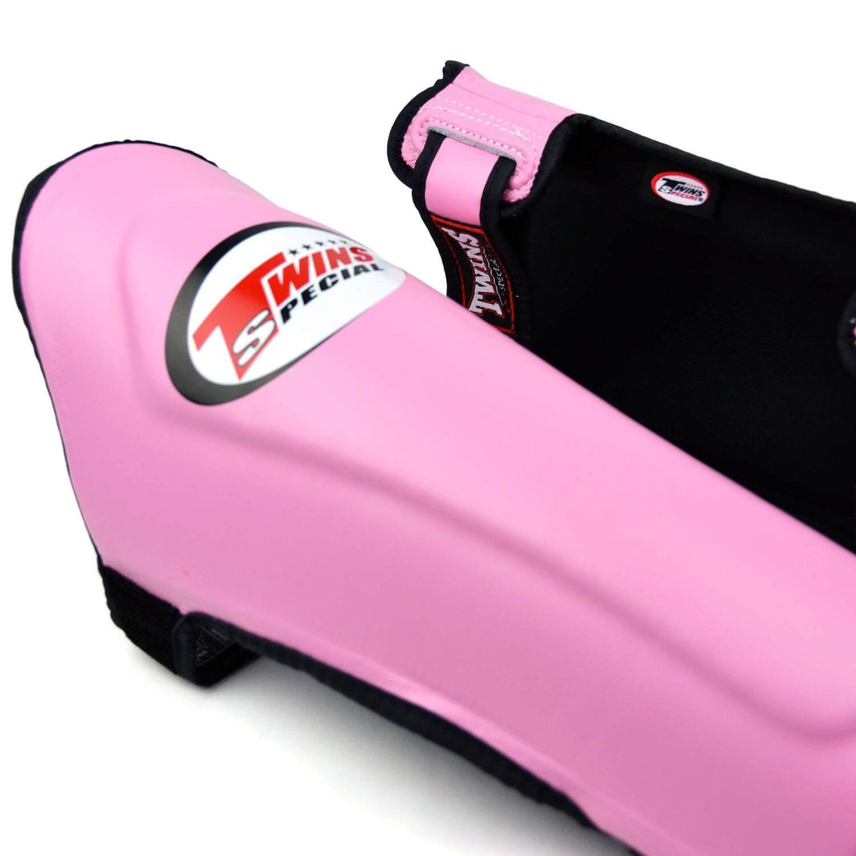 Twins SGL10 Leather Shin Guards Pink