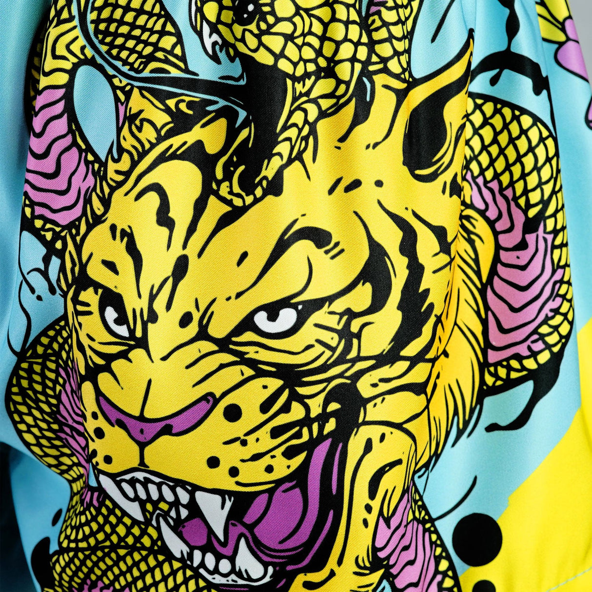 MS685 TUFF Muay Thai Shorts Tiger and Python